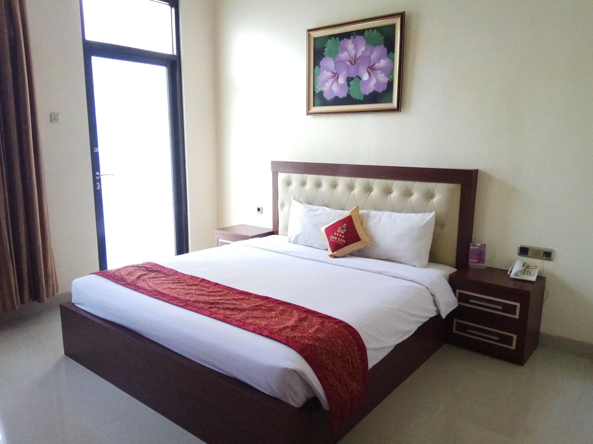 Zamzam Hotel And Resort Batu  Exterior foto