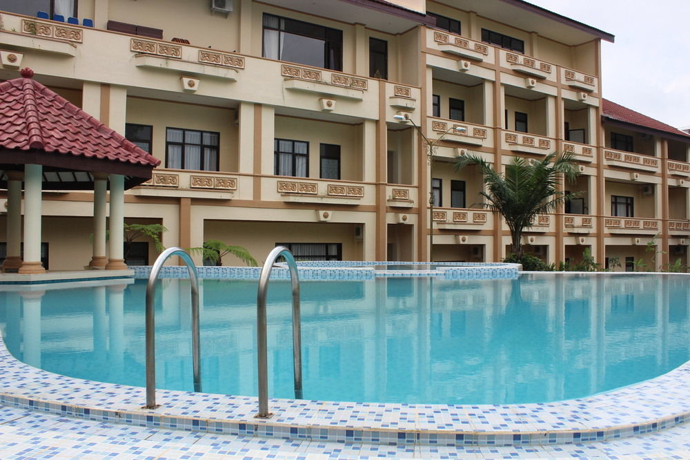 Zamzam Hotel And Resort Batu  Exterior foto