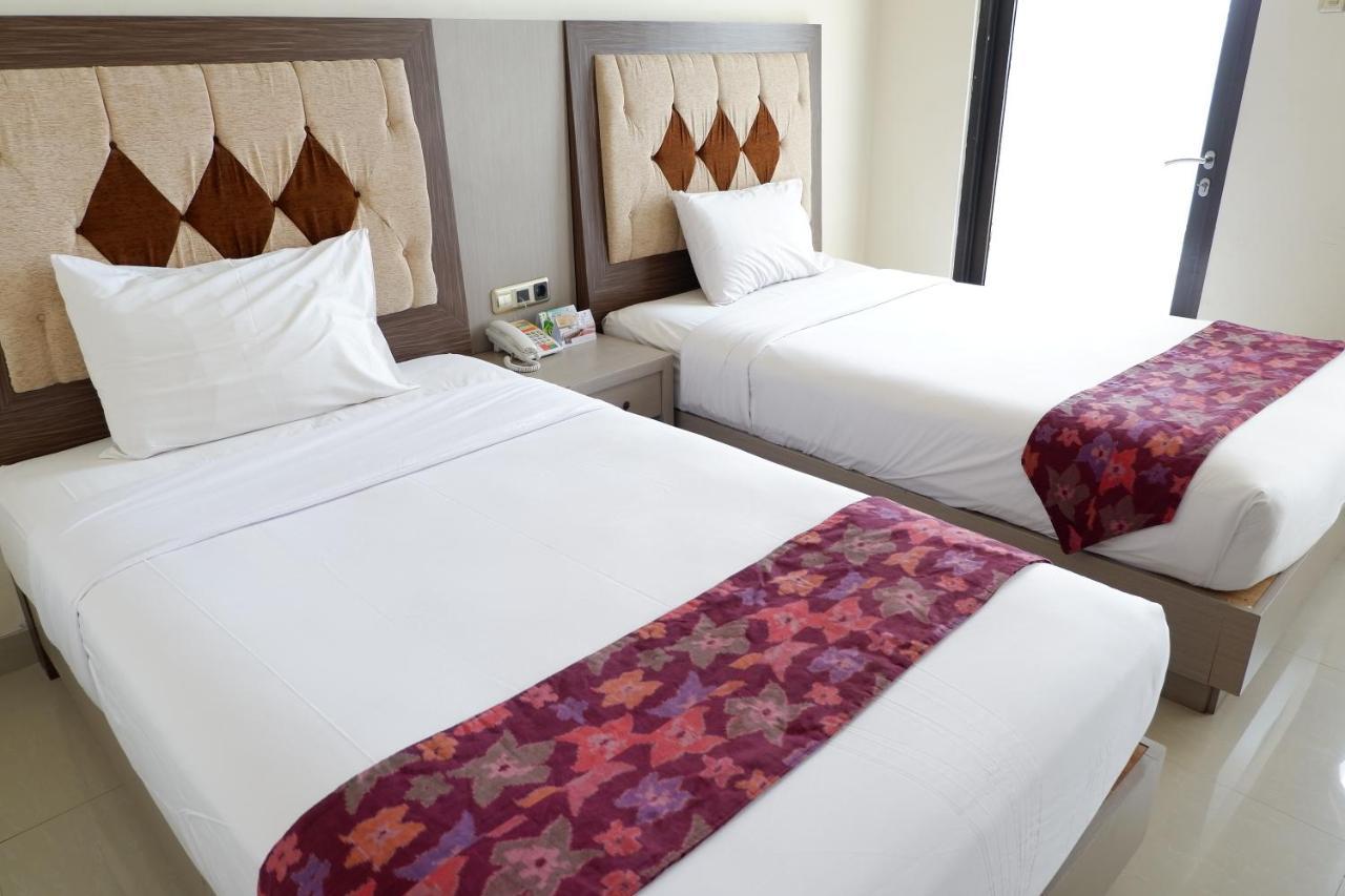 Zamzam Hotel And Resort Batu  Exterior foto